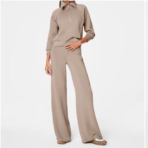 SPANX® AirEssentials Wide Leg Pants in Ashwood NEW Size Medium - Picture 1 of 11